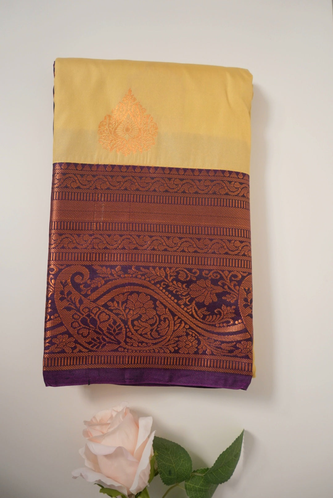 Medha Saree